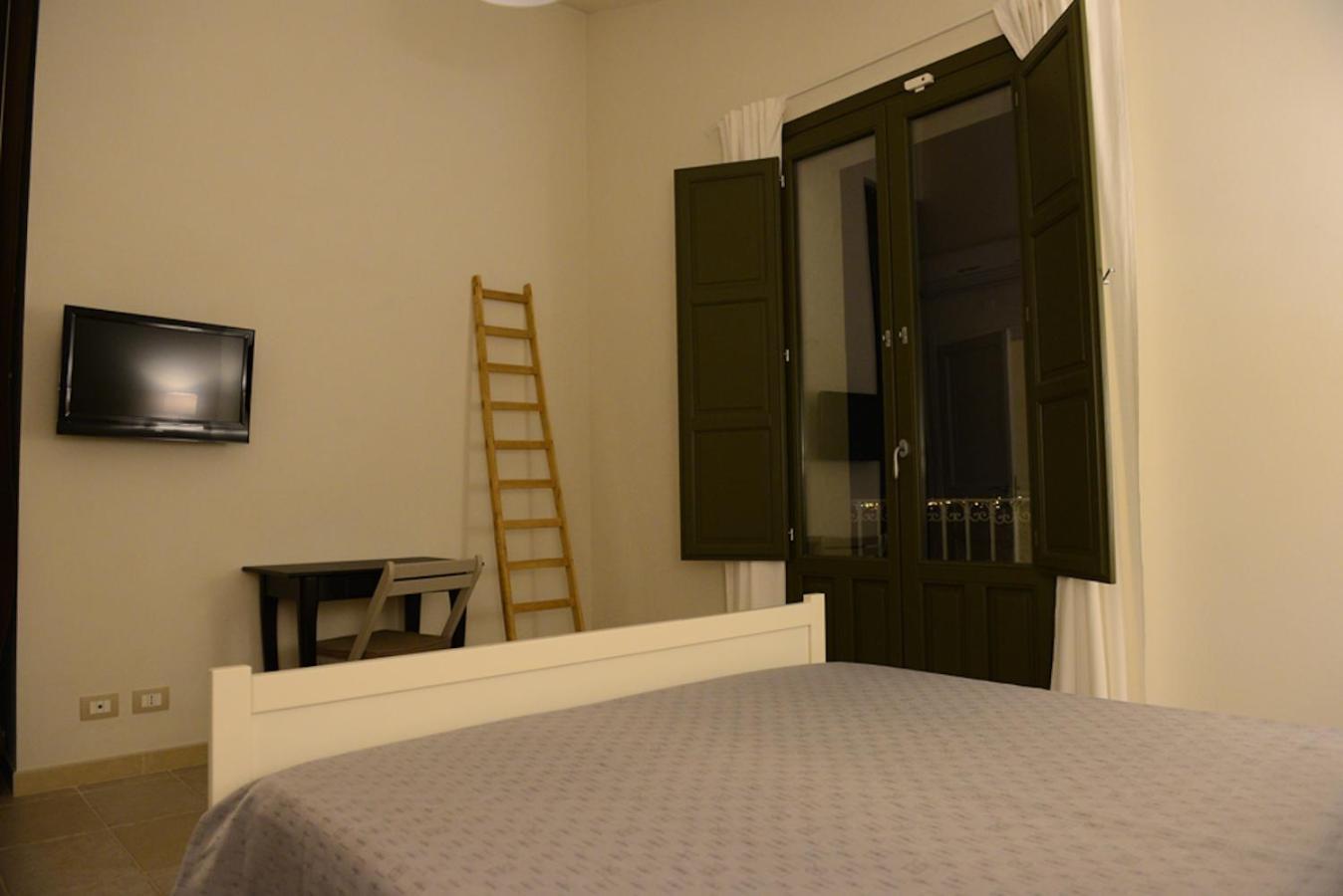 Couette-café Tenuta Don Paolino 3*